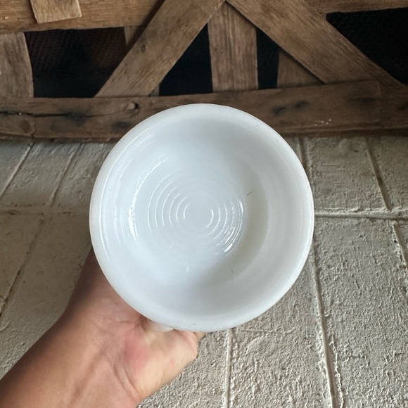 Vintage 1960’s White Milk Glass Federal Glass Tankard/Beer Stein (8) - Picture 3 of 5